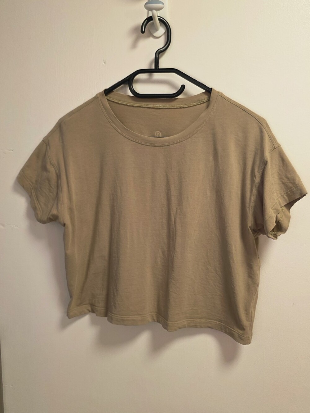 Cates T-Shirt Crop - TAN